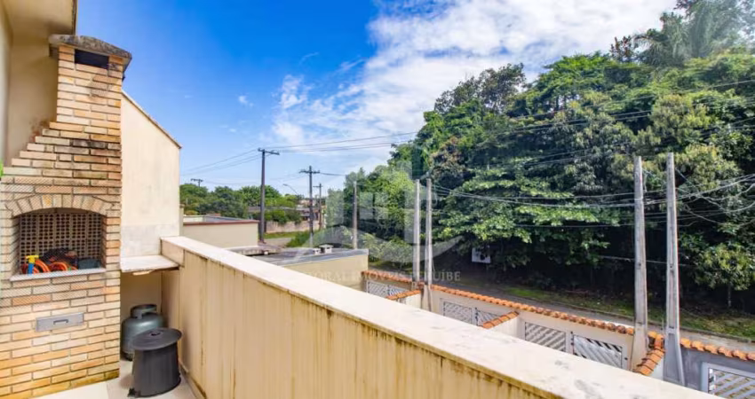 Casa Sobreposta / alto à venda , 3 quarto(s),  sendo 1 suíte(s)  no bairro Ribamar, 2000 metros da praia, Peruíbe-SP
