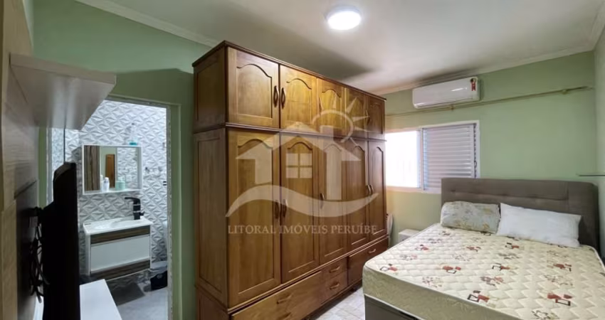 Casa Sobrado à venda com piscina, 3 quarto(s),  sendo 1 suíte(s)  no bairro Jardim Itatins, 3000 metros da praia, Peruíbe-SP