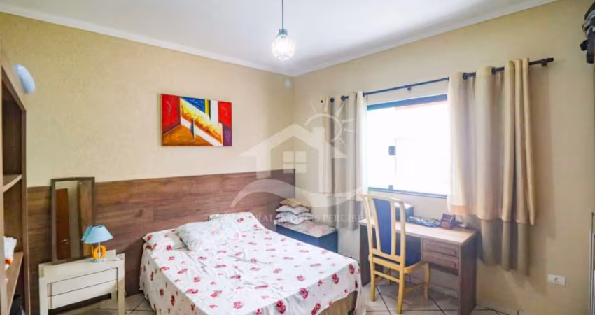Casa Térrea à venda , 2 quarto(s),  sendo 2 suíte(s)  no bairro Maria Helena Novaes, 900 metros da praia, Peruíbe-SP