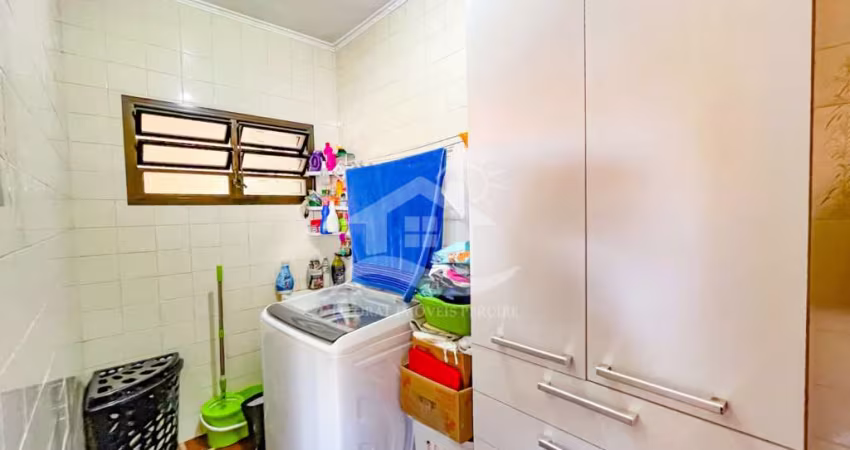 Casa Térrea à venda , 3 quarto(s),  sendo 1 suíte(s)  no bairro Oasis, 700 metros da praia, Peruíbe-SP