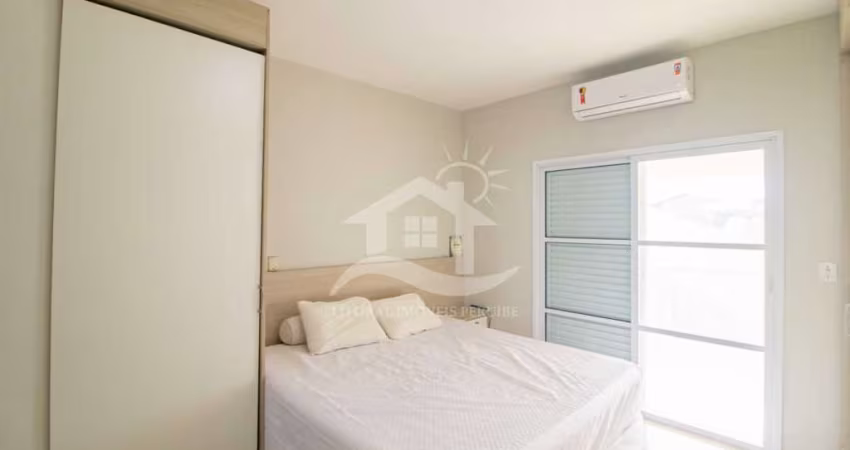 Casa Assobradada à venda , 6 quarto(s),  sendo 6 suíte(s)  no bairro Flórida, 200 metros da praia, Peruíbe-SP