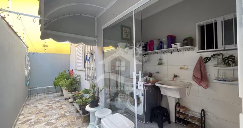 Casa Térrea à venda , 2 quarto(s),  sendo 1 suíte(s)  no bairro Cidade Nova Peruíbe, 2 metros da praia, Peruíbe-SP