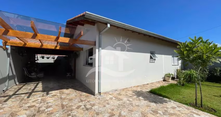 Casa térrea à venda , 2 quarto(s),  sendo 1 suíte(s)  no bairro cidade nova peruíbe, 2 metros da praia, peruíbe-sp
