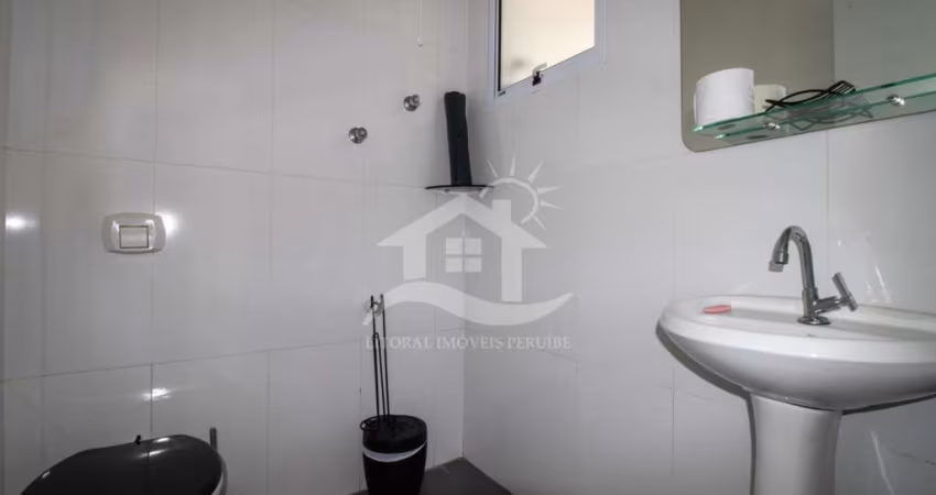 Casa Térrea com Edícula à venda , 3 quarto(s),  sendo 1 suíte(s)  no bairro Oasis, 100 metros da praia, Peruíbe-SP