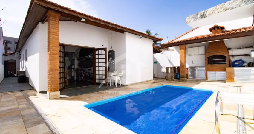 Casa térrea à venda com piscina, 3 quarto(s),  sendo 3 suíte(s)  no bairro jardim barra de jangadas, 500 metros da praia, peruíbe-sp