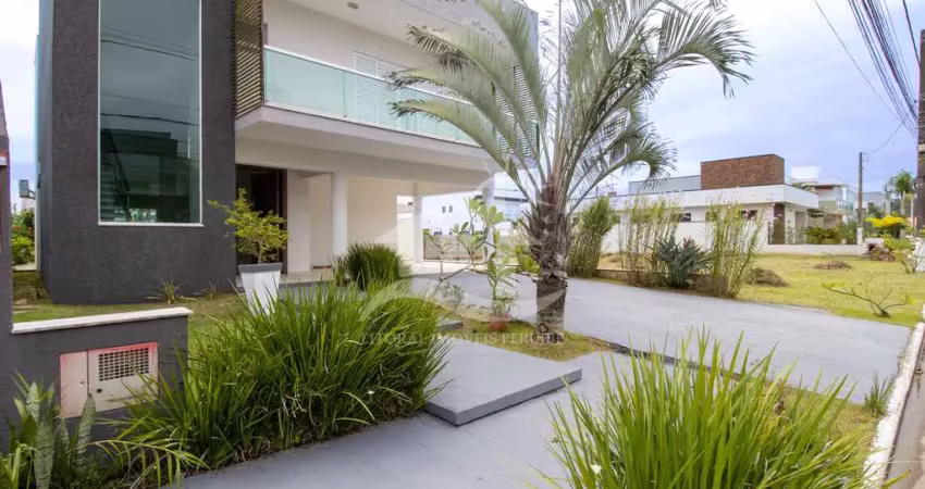 Casa assobradada à venda , 4 quarto(s),  sendo 4 suíte(s)  no bairro bougainville residencial iv, 1 metros da praia, peruíbe-sp