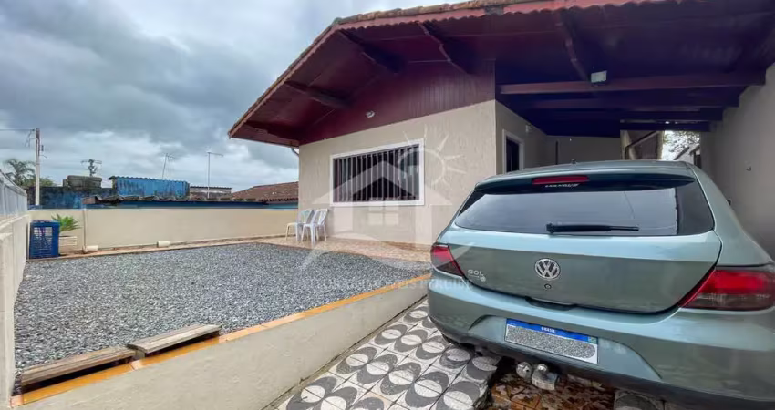 Casa térrea à venda , 2 quarto(s),  sendo 1 suíte(s)  no bairro jardim são joão, 1200 metros da praia, peruíbe-sp