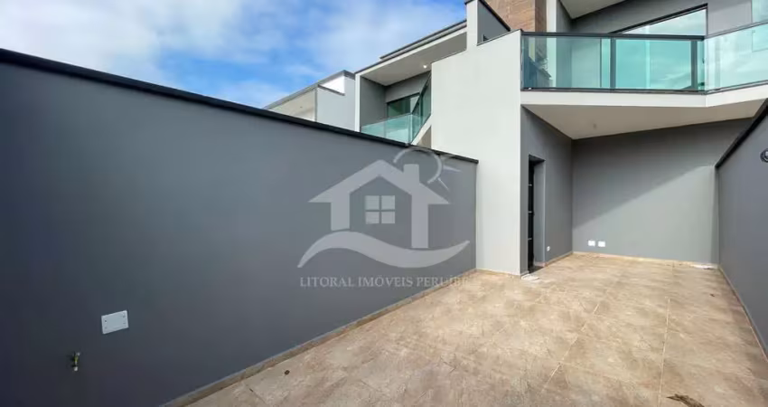 Casa sobreposta / alto à venda , 2 quarto(s),  sendo 1 suíte(s)  no bairro jardim brasil, 3000 metros da praia, peruíbe-sp