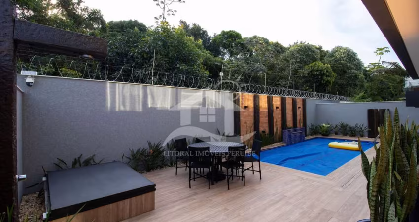 Casa Sobrado Novo à venda com piscina, 4 quarto(s),  sendo 3 suíte(s)  no bairro Bougainville Residencial IV, 1136 metros da praia, Peruíbe-SP