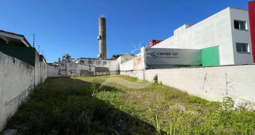 Terreno amplo à venda , ,   no bairro centro, 700 metros da praia, peruíbe-sp