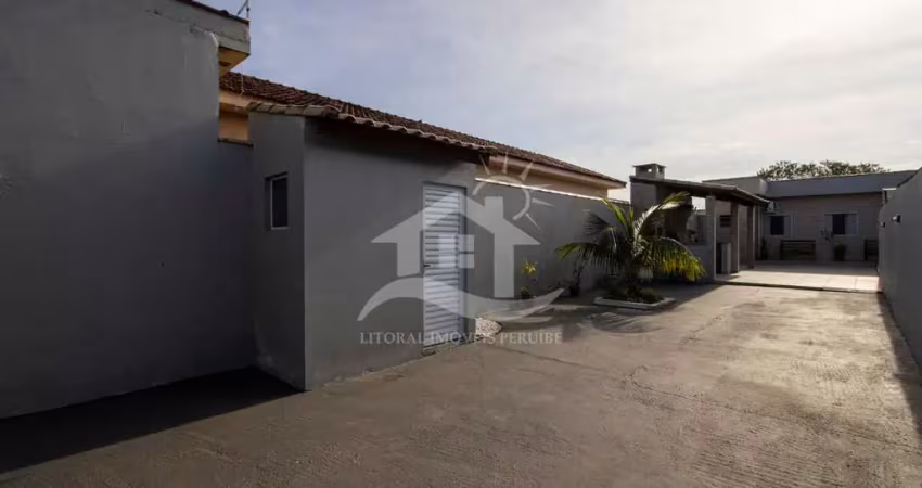 Casa térrea à venda , 3 quarto(s),  sendo 1 suíte(s)  no bairro vila romar, 1500 metros da praia, peruíbe-sp