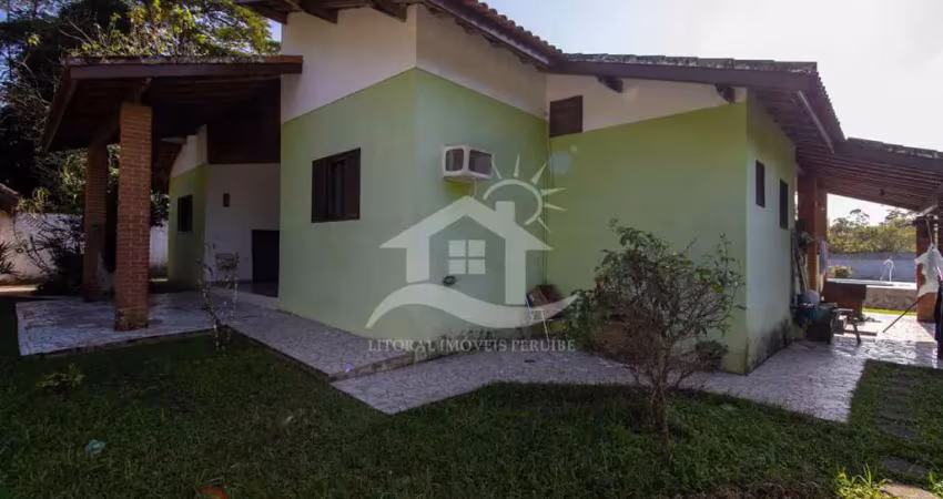 Casa térrea com piscina à venda com piscina, 4 quarto(s),  sendo 2 suíte(s)  no bairro estância são marcos, 7 metros da praia, peruíbe-sp