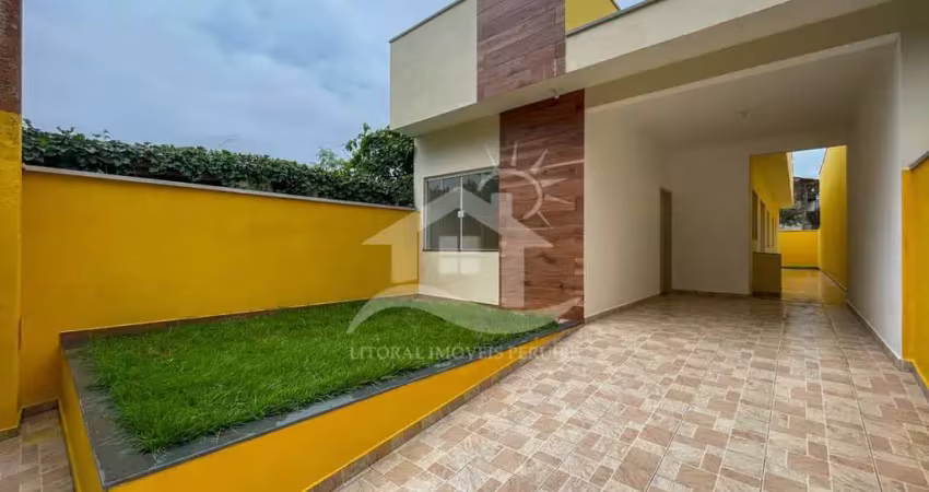 Casa térrea à venda , 3 quarto(s),  sendo 1 suíte(s)  no bairro jardim veneza, 2500 metros da praia, peruíbe-sp