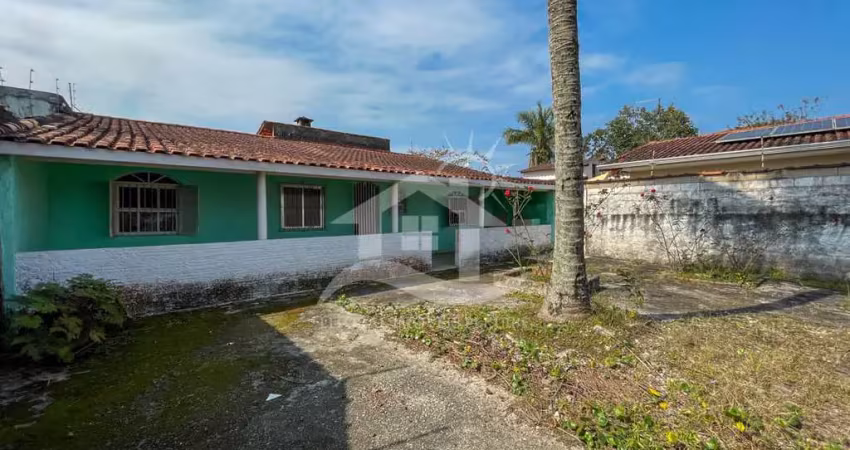 Casa edícula à venda , 2 quarto(s),  sendo 1 suíte(s)  no bairro jardim beira mar, 700 metros da praia, peruíbe-sp