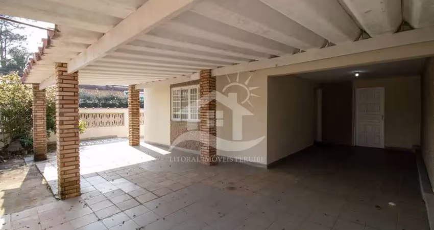 Casa térrea à venda , 2 quarto(s),  sendo 1 suíte(s)  no bairro ribamar, 750 metros da praia, peruíbe-sp