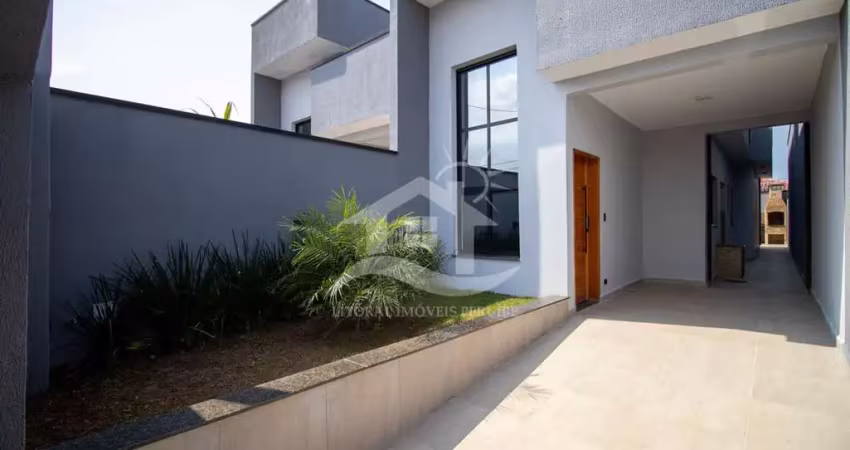 Casa térrea à venda , 2 quarto(s),  sendo 1 suíte(s)  no bairro jardim brasil, 2 metros da praia, peruíbe-sp