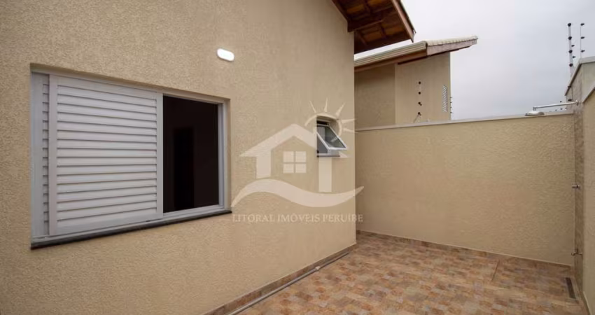 Casa Térrea à venda , 2 quarto(s),  sendo 1 suíte(s)  no bairro Flora Rica, 1700 metros da praia, Peruíbe-SP