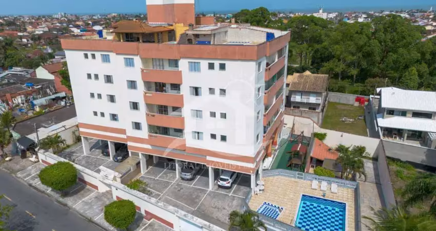 Apartamento alto à venda com piscina, 2 quarto(s),  sendo 1 suíte(s) (edificio atlantico) no bairro três marias, 800 metros da praia, peruíbe-sp