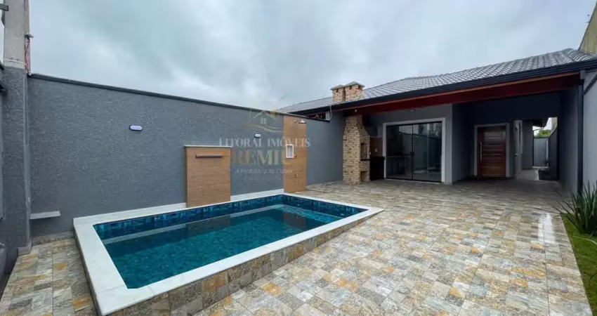 Casa térrea à venda com piscina, 2 quarto(s),  sendo 1 suíte(s)  no bairro park daville, 2000 metros da praia, peruíbe-sp