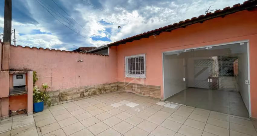 Casa térrea à venda , 2 quarto(s),  sendo 1 suíte(s)  no bairro park daville, 1200 metros da praia, peruíbe-sp