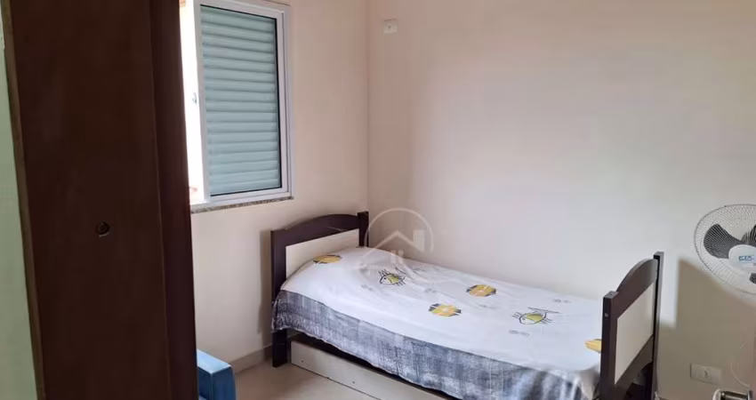 Casa Sobrado à venda com piscina, 2 quarto(s),  sendo 1 suíte(s)  no bairro São José, 1300 metros da praia, Peruíbe-SP