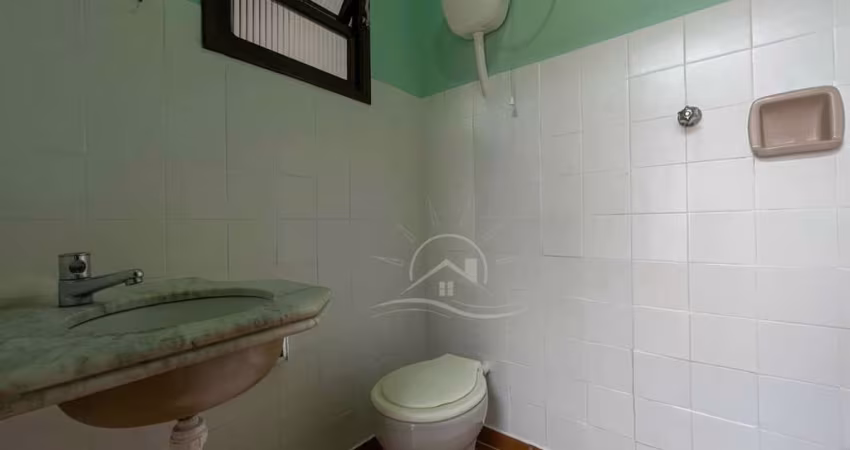 Casa Térrea com Edícula à venda , 3 quarto(s),  sendo 1 suíte(s)  no bairro Josedy, 250 metros da praia, Peruíbe-SP