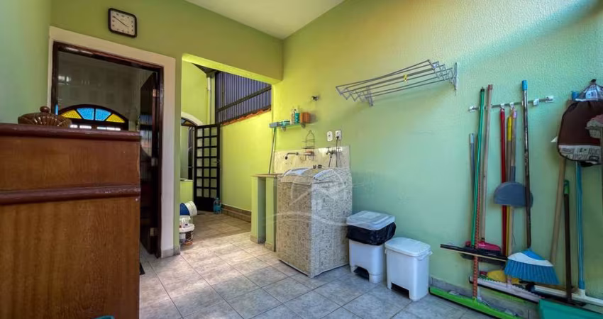 Casa Térrea à venda , 3 quarto(s),  sendo 1 suíte(s)  no bairro Stella Maris, 680 metros da praia, Peruíbe-SP