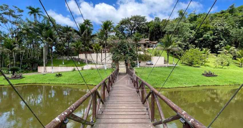 Chácara Rural à venda , ,   no bairro Vila Peruíbe, 8000 metros da praia, Peruíbe-SP