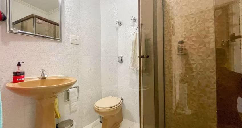 Apartamento Amplo à venda , 1 quarto(s),  (Edifício Novo Mundo) no bairro Centro, 0 metros da praia, Peruíbe-SP
