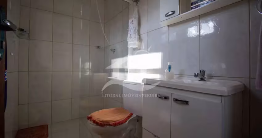 Casa térrea com piscina à venda com piscina, 4 quarto(s),  sendo 2 suíte(s)  no bairro estância são marcos, 7 metros da praia, peruíbe-sp