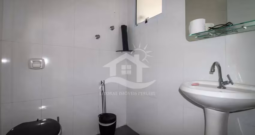Casa térrea com edícula à venda , 3 quarto(s),  sendo 1 suíte(s)  no bairro oasis, 100 metros da praia, peruíbe-sp