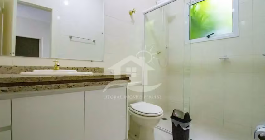 Casa térrea com piscina à venda , 3 quarto(s),  sendo 1 suíte(s)  no bairro jardim imperador, 500 metros da praia, peruíbe-sp