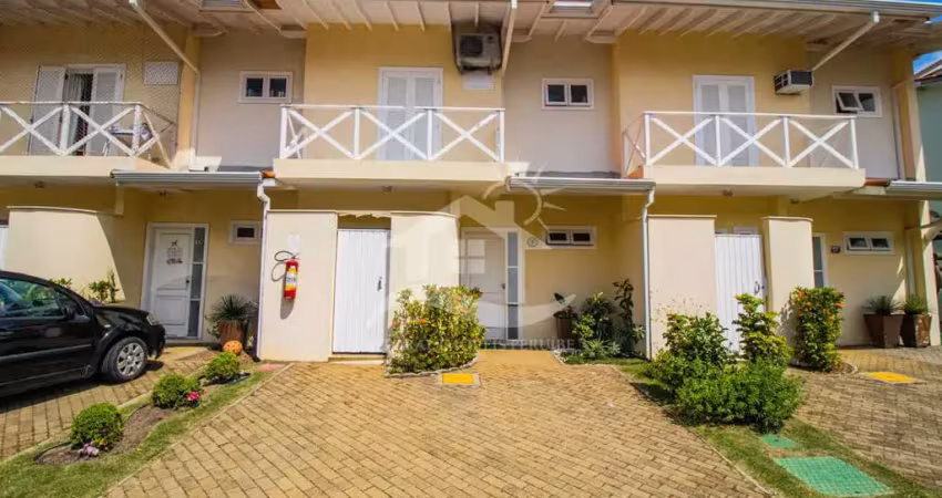Casa sobrado à venda , 3 quarto(s),  sendo 1 suíte(s)  no bairro sambura, 400 metros da praia, peruíbe-sp