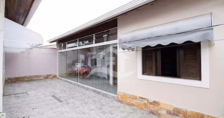 Casa térrea com edícula à venda , 3 quarto(s),  sendo 1 suíte(s)  no bairro jardim barra de jangadas, 800 metros da praia, peruíbe-sp