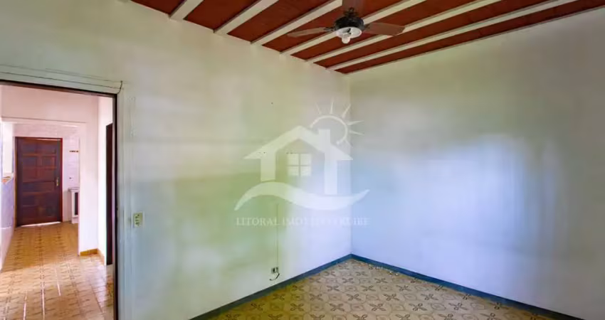Casa térrea à venda , 2 quarto(s),   no bairro flórida, 800 metros da praia, peruíbe-sp