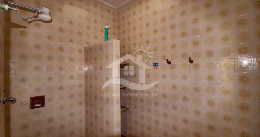 Casa térrea com edícula à venda , 2 quarto(s),  sendo 1 suíte(s)  no bairro jardim márcia, 500 metros da praia, peruíbe-sp