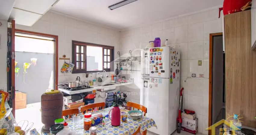Casa térrea à venda , 2 quarto(s),  sendo 1 suíte(s)  no bairro park daville, 1200 metros da praia, peruíbe-sp
