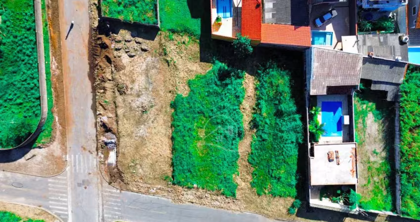 Terreno amplo à venda , ,   no bairro três marias, 950 metros da praia, peruíbe-sp