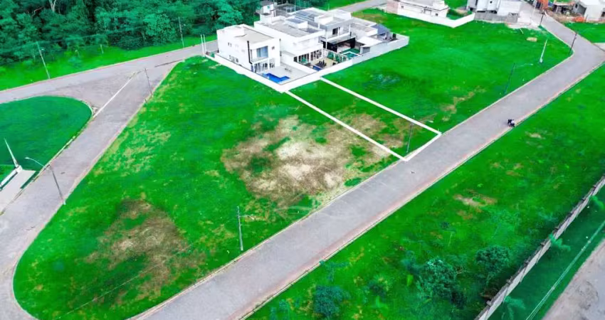 Terreno amplo à venda , ,   no bairro residencial bosque três marias, 3000 metros da praia, peruíbe-sp