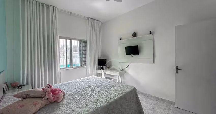 Casa térrea à venda , 3 quarto(s),  sendo 1 suíte(s)  no bairro três marias, 200 metros da praia, peruíbe-sp
