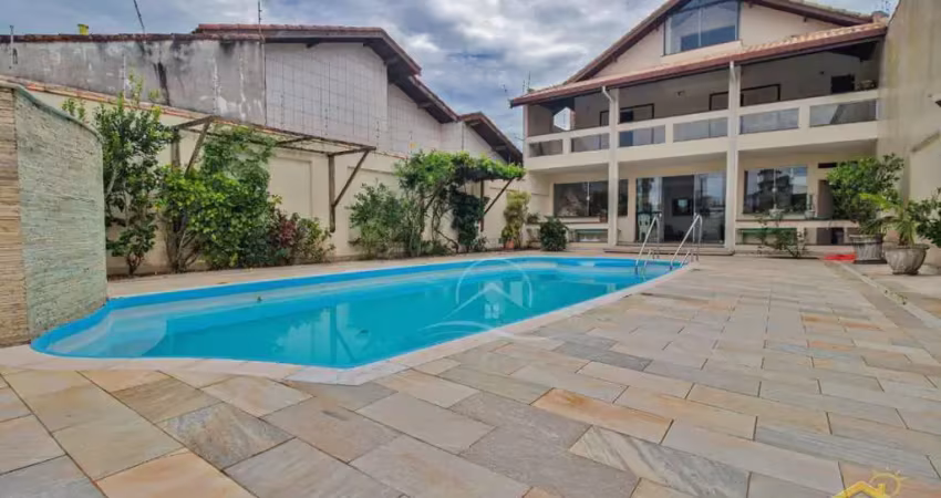 Casa sobrado à venda , 6 quarto(s),  sendo 6 suíte(s)  no bairro cidade nova peruíbe, 200 metros da praia, peruíbe-sp