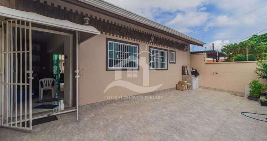 Casa Casa com edícula à venda , 4 quarto(s),  sendo 4 suíte(s)  no bairro Cidade Nova Peruíbe, 0 metros da praia, Peruíbe-SP