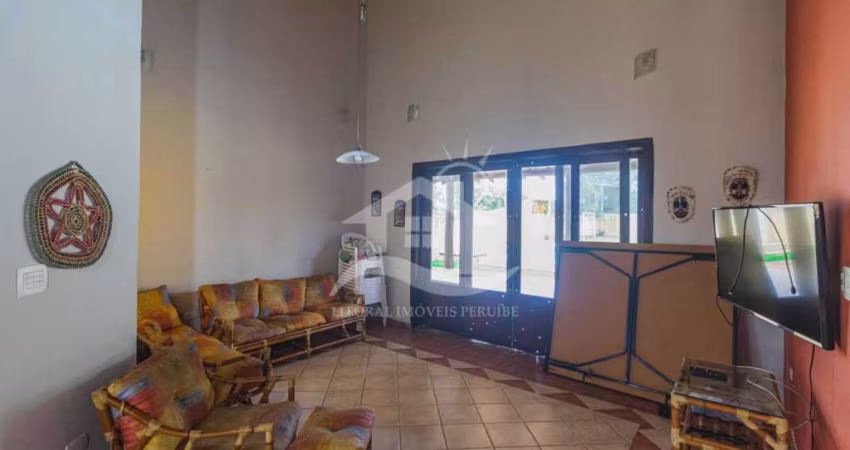 Casa Assobradada à venda , 5 quarto(s),  sendo 3 suíte(s)  no bairro Estância São Marcos, 2500 metros da praia, Peruíbe-SP
