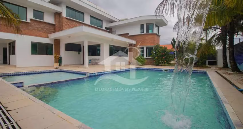 Casa sobrado triplex à venda com piscina, 7 quarto(s),  sendo 7 suíte(s)  no bairro costão, 50 metros da praia, peruíbe-sp