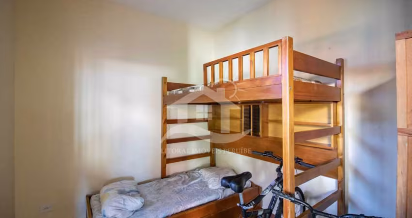 Casa Térrea com Edícula à venda , 3 quarto(s),   no bairro Ribamar, 300 metros da praia, Peruíbe-SP