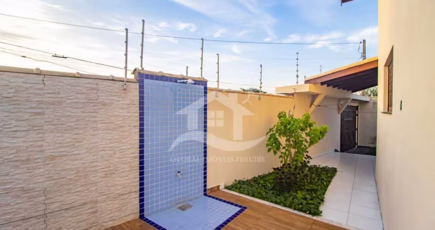 Casa Térrea à venda , 3 quarto(s),  sendo 1 suíte(s)  no bairro Mar e Sol, 180 metros da praia, Peruíbe-SP