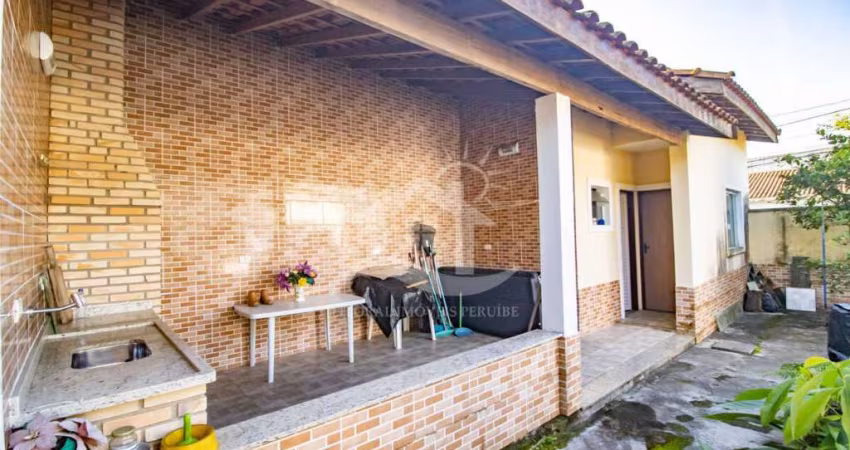 Casa Térrea à venda , 2 quarto(s),  sendo 1 suíte(s)  no bairro Vila Romar, 1000 metros da praia, Peruíbe-SP