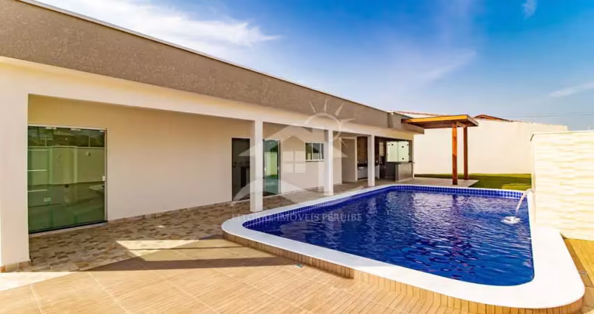 Casa térrea com piscina à venda , 4 quarto(s),  sendo 2 suíte(s)  no bairro oasis, 200 metros da praia, peruíbe-sp