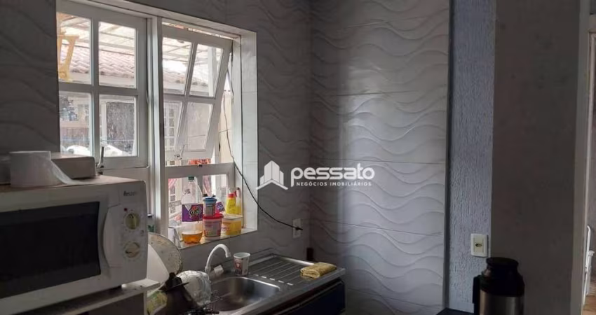 Sobrado à Venda por R$390.000,00 - Auxiliadora - Gravataí, RS