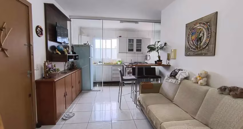 Apartamento à Venda por R$190.000,00, 76,56m² - Vila Santo Ângelo - Cachoeirinha, RS